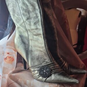 Steve Madden Metallic Gold Heeled Boots